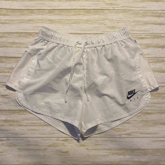 Nike Air Shorts L - Picture 1 of 6